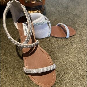 Steve Madden sandels